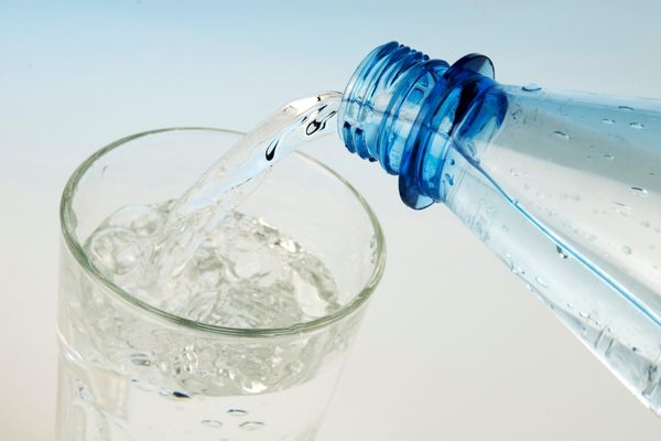 Alkali Su Zayıflamaya Yarar Mı